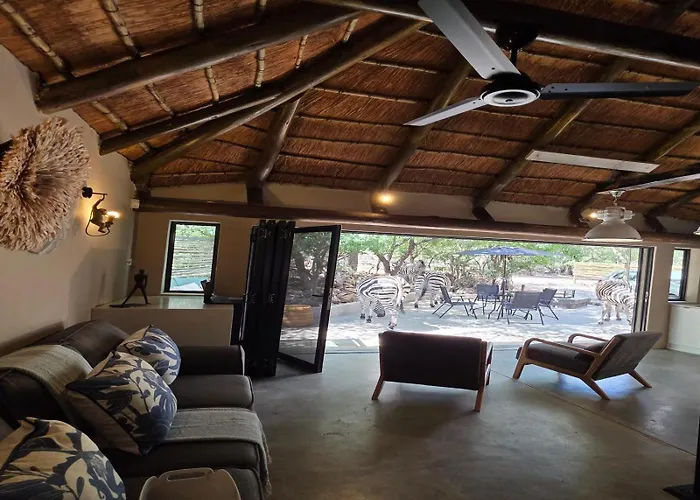 Croc Orvyll\'S Kruger Lodge